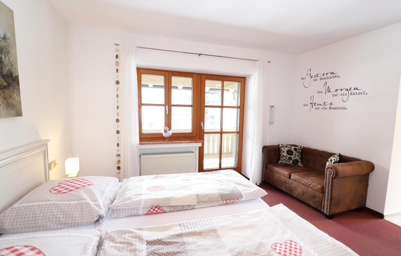 Haus Dippel Am Kurpark Inklusive Chiemgaukarte Appartement Ruhpolding Buitenkant foto